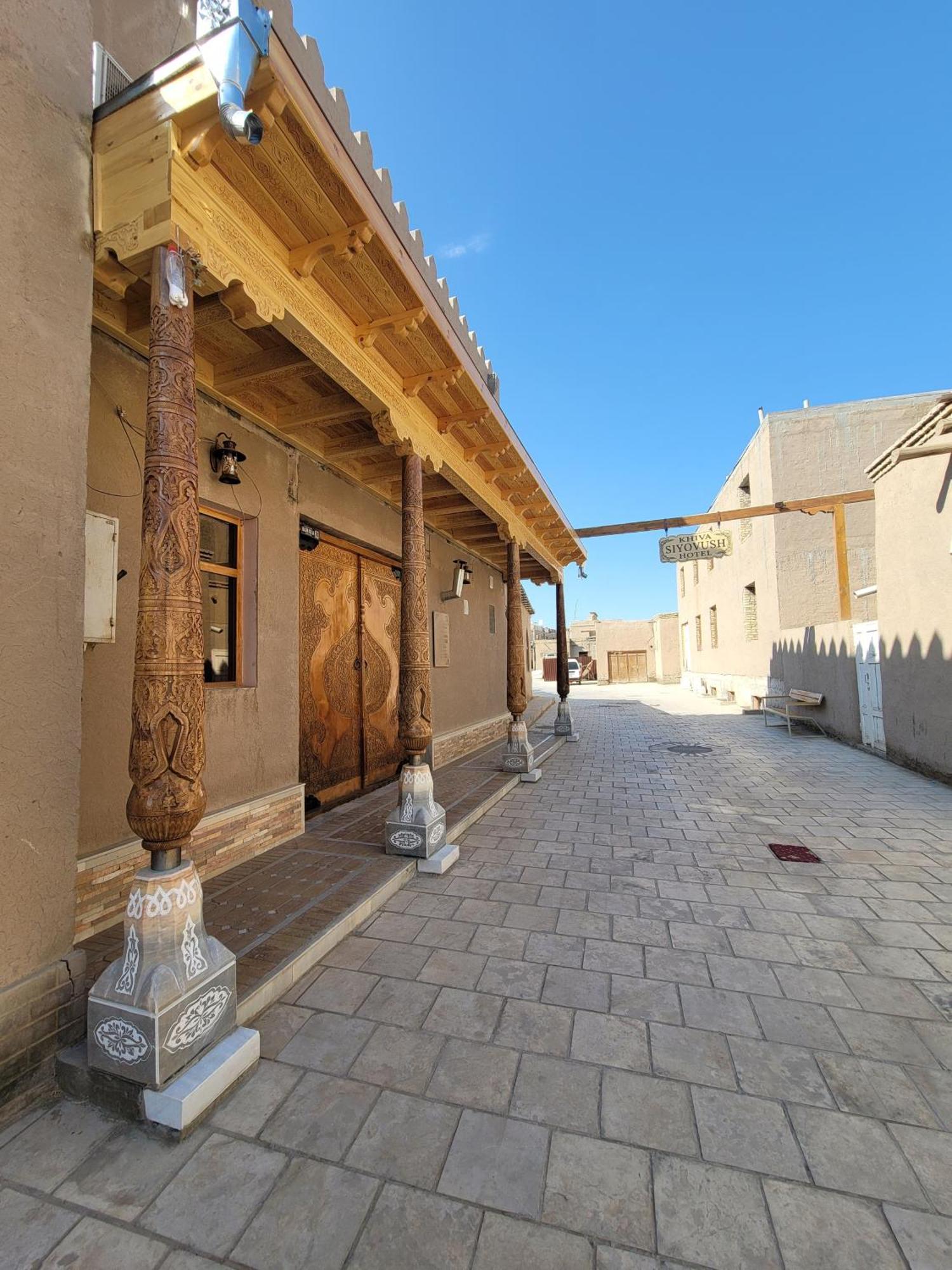Khiva Siyovush Hotel ภายนอก รูปภาพ